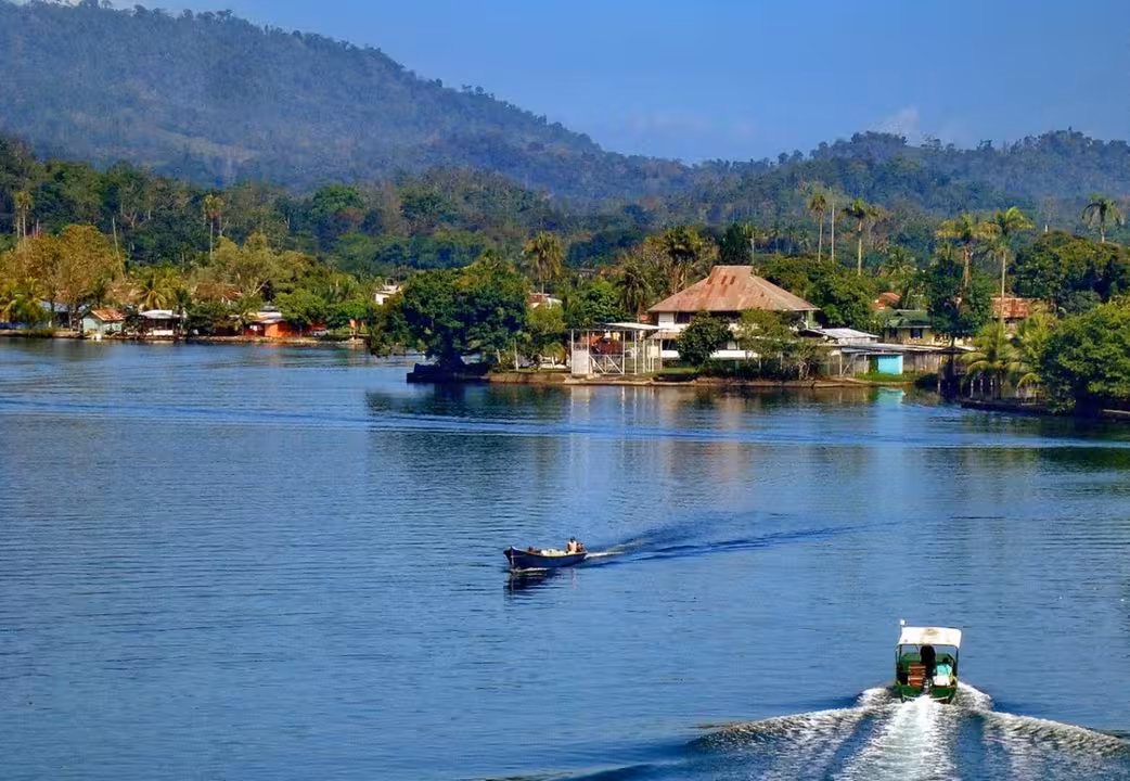 Ciudad de Almirante en Bocas del Toro. Foto: Pixabay.