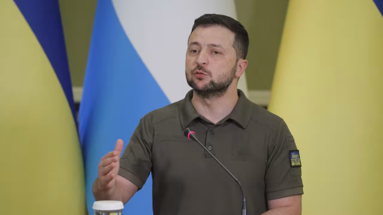 EFE/EPA/SERGEY DOLZHENKO