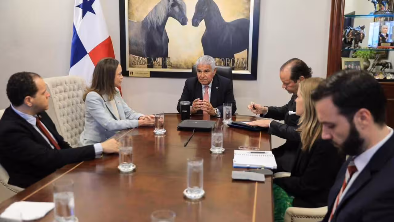 Presidente Mulino y Mar&iacute;a Corina Machado