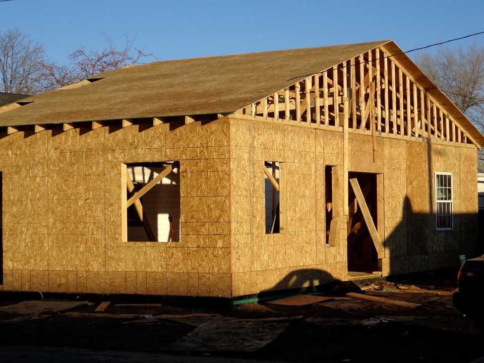 house, under, construction